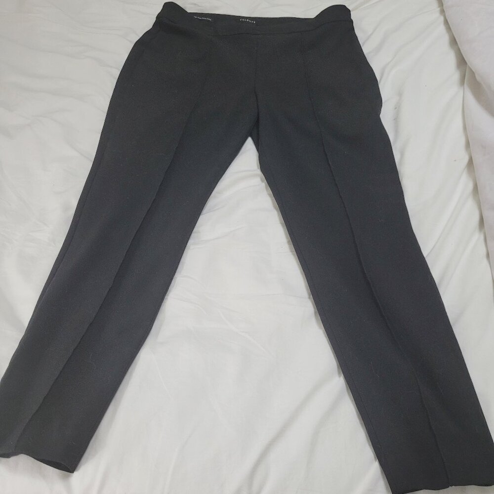 Talbots body-hugging  black knit pants size 12
